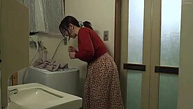 Uma Jovem Mãe Divorciada E O Seu Novo Irmão Mais Novo Recluso Legendado Sarina Momonaga