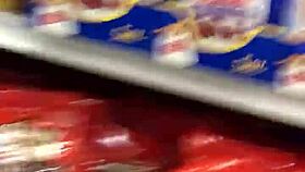 milf with phat ass caught in hidden candid shots, big booty exposed 😍