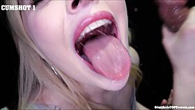 Holy fuck, 17 cumshots between blonde teen 18+ and brunette at gloryhole