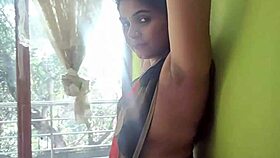 bhaiya ghar nahi the devar ne bhabhi ko choda