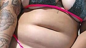 Young 18+ Masturbates for Lover, Sends Video