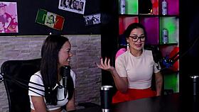 He Explained Massage Preliminaries, Takes Work Seriously, Learns Female Body And Squirting