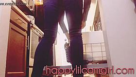 i watch this girl ignore me while cleaning the kitchen, giantess recording