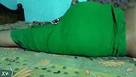 Desi sanjana aunty showing her ass!