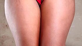 African woman in a neutral story gets fucked and creamed