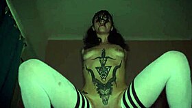 Can you handle rough anal with petite Argentinian babe Yaelstc?