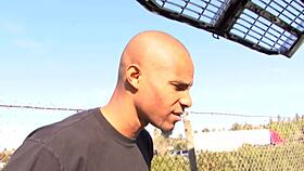 अरे, देखिए ये कूगर बिग ब्लैक कॉक से चुद रही है!