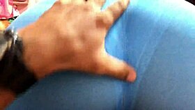 Recording stepsister's huge ass in leggings before gym