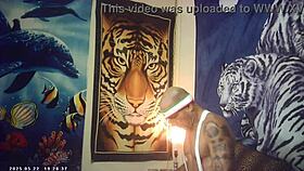 Newbie bombshell tests pound machine backstage