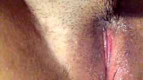 oh wow, this horny 18 year old fingers her pussy and fucks herself solo!