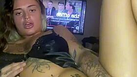 big goth girl solo play