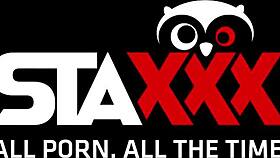 rachel evans shows off her ultimate squirt with hardcore blowjob and pussy play