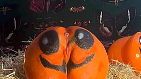 Teen Gets Double Creampie In Pumpkin Patch During Horny Doggystyle Fuck