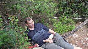 Aixmen La Cubana fucks in car woods