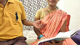 मैडम हार्ड सेक्स के दौरान सिर के साथ चिल्लाती है!