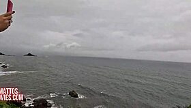 Aventura Do Casal Mattos - Putaria Na Praia Grelona Da Anne Foda Molhada E Gozada Surpresa