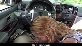 I somehow got stuck in the window help me - dadlust