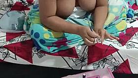 No Me Gusta Que Mi Esposo Me Ponga El Pene Cuando Me Estoy Haciendo Las Uñas