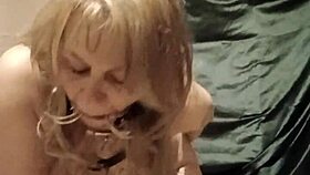 Esclave F autoséance harnais tags pute uro et magicwand