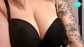 hot milf in heels makes me feel aroused