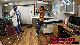 Teasing spread in university leggings