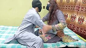 Indian Desi Bhabhi Ko Emi Na Bharny Ki Vja Sy Recovery Agent Ny Ghar A K Chod Diya Clear Hindi Audio Desi Sex