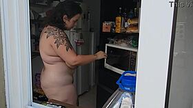 Finally caught my neighbor fully naked