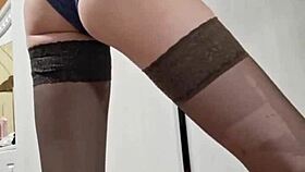 Teen Elza Kom Gags On Deepthroat!