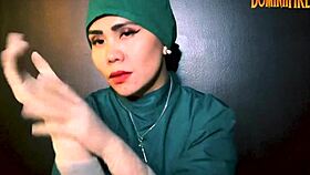 Exploring the allure of latex gloves in fetish play