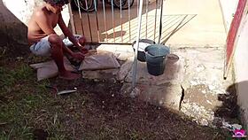 handyman gets paid with ass activity and squirt