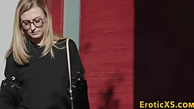 blonde hottie gets pussy rubbed