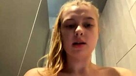 crazy squirting and fucking in the gym with big ass amateurs