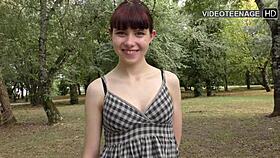 cute 18 year old luna does porno casting 😊