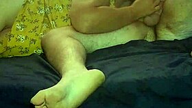 ¿Saturday Morning Cumming On Her Ass?