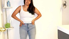 Latina strips off wet panties and jeans before stepping into the shower