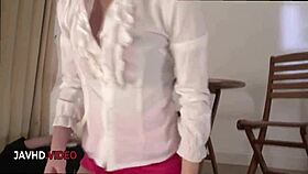 Can this sizzling milf blowjob end in cumshot?