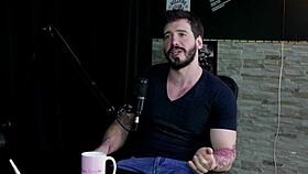 Gosta De Dor No Pau?