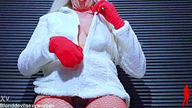 Hot Mature Blonde With Natural Tits Delicious Hairy Pussy