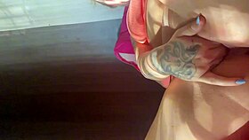 'Look At My Big Pink Pussy!' Girl Exclaims On Webcam Show