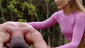 Gym bunny intensely works out pussy with neighbor stud
