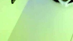 Cock gobbling slut gives hardcore oral