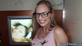 the spex beauty cocksucking close up at the gloryhole, getting a cumshot