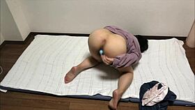 i train my pussy with toys, ass twitching from pleasure