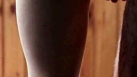 i fucked this long-leged redhead babe and creampied her, ruda cat