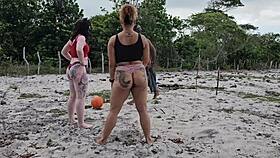 BATENDO BOLA NO CAPINHO COM MEU VIZINHO PERDEMOS O CUSINHO