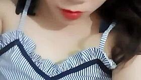 check out this sexy girl in glasses showing off her hot body all by herself 😏