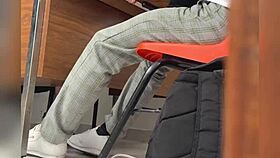 Una Maestra Y Su Alumno En El Salon De Clases Lo Manda A Llamar Al Salon Y Los Graban Detras De La Puerta Maestra Mexicana Madura Sexo Publico Video Casero