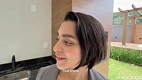 beautiful real estate agent closes deal