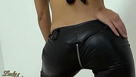 for the devotee, spray your cum in my face during bdsm session 😈