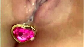 rica masturbada con mi plug en el ano disfrutand de una ma�ana calientita